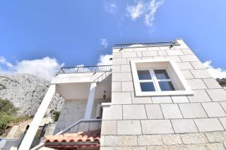 Old Dalmatian House with Jacuzzi Martine - 2