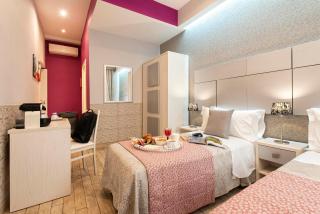 Five Rooms Rome Guesthouse - Rome - 3