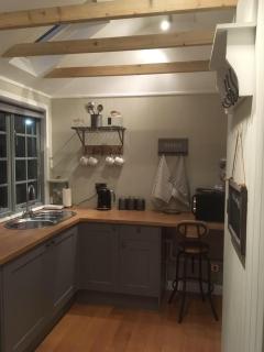 Truffle Lodge - Lindfield - 7