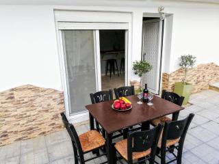 Amazing apartment near the New Marina and Old Town - Città di Rodi - 7