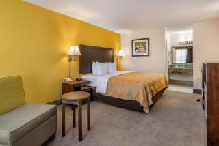 Quality Inn and Suites Palatka Riverfront - 1
