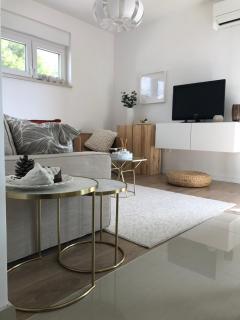 Near the beach,free parking&wifi - Makarska - 7
