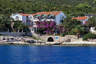 Apartmani Nikola - Zastražišće - 6