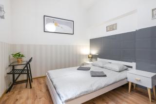 XXL Apartment Old Town 24 h - check in, Wi-Fi - 7
