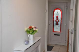 Croydon apartment with parking - 1