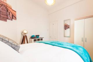 Elegant Central Exeter Apartment 5 min walk quay - Sleeps 4 - Exeter - 1