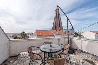 Vesna 2 city central apartment - Novalja - 3