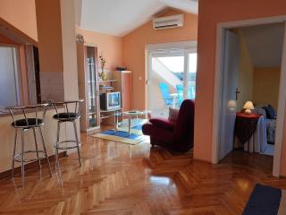 Apartment VALAMAR Novalja - Novalja - 0