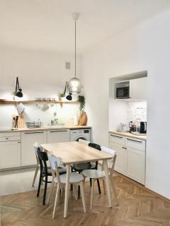 Chmielna Warsaw Plus - 8