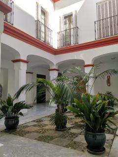 Teodosio Apartment FREE PARKING & CENTRAL AC - Sevilla - 3