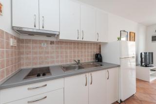 Vesna 1 city central apartment - Novalja - 5