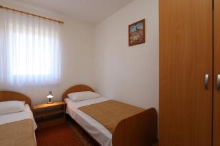 Two-Bedroom Apartment in Silo II - Šilo - 4