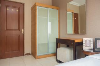 Elegant 2BR Apartment at Grand Setiabudi By Travelio - 4