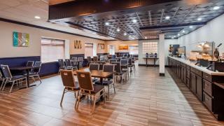 SureStay Plus Hotel by Best Western Sacramento Cal Expo - 4