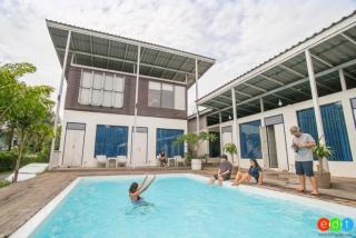 Arthit -Tara Lodge - 3