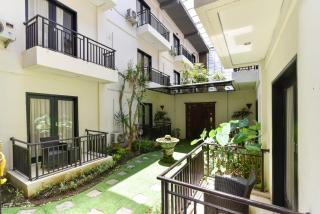 RedDoorz Plus near Mall Bali Galeria 2 - Denpasar - 3