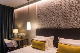 Up Rooms Vic Hotel - Vic - 9
