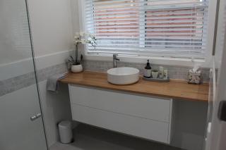 Annie's Apartment - 2