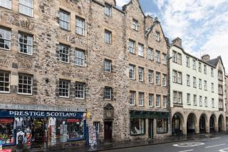 Sunny & spacious Royal Mile apt dating from 1677 - Edinburgh - 4