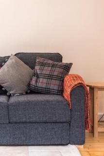 Edinburgh Central 2-Bedroom Old Town Apartment on Royal Mile - 5