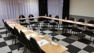 Hotel Kyriad Tours St Pierre des Corps Gare - Saint-Pierre-des-Corps - 4