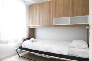 Modern Design 2BR The Springlake Summarecon Apartment By Travelio - 9