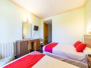 Hotel El Prado by Vivere Stays - Carrascosa del Campo - 5