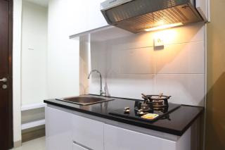 Comfortable Studio Apartment Grand Dhika City By Travelio - 7