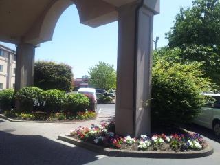 Best Western Plus Mill Creek Inn - Salem - 8