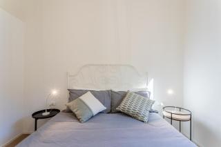 Lovely Corner in the Heart of the Lake by Rent All Como - Como - 1