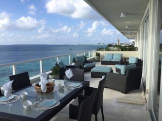 South Bay Beach Club #35 Penthouse - 3 Bedroom 3 Bathroom Unit - 3