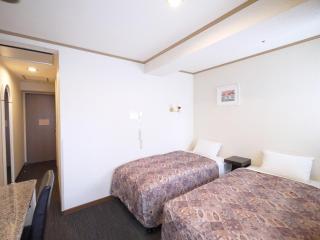 U-Community Hotel - Osaka - 3