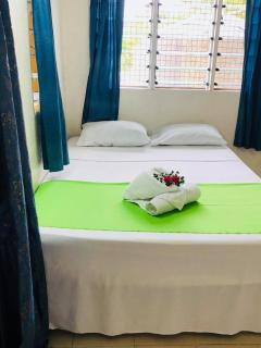 Paea's Guest House - 8