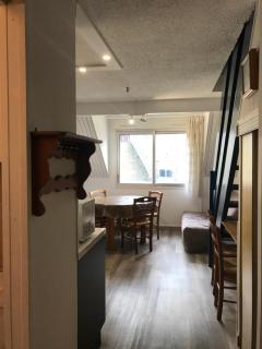 Pied télécabine avec parking couvert, T2 bis 5 personnes. - 4