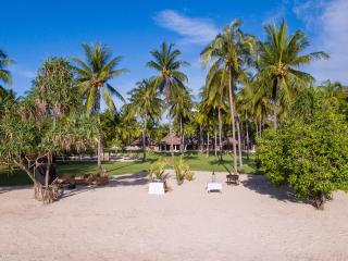 Sira Beach House - Tanjung - 0