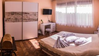 Two Bedroom Apartment Downtown Ivanovi - Varna - 9