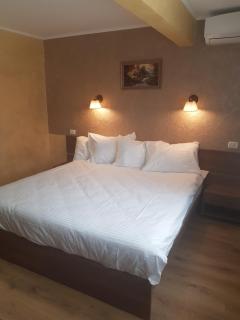 EFM Motel - Brezoi - 3