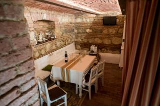 Vila Nicopole Art & Wine - Brasov - 1