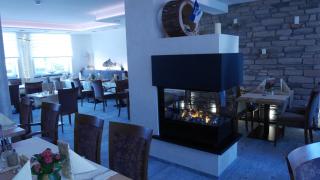 Restaurant Hotel Goldener Adler - Emden - 0