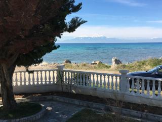 Halkidiki SeaFront Beach House - Nea Kalikratia - 4