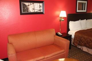 Americas Best Value Inn - Fredericksburg North - 1