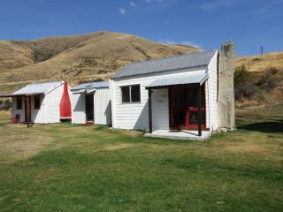 Dunstan Downs High Country Sheep Station - Omarama - 6