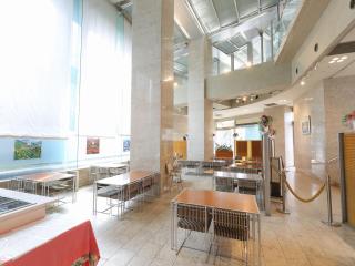 APA Hotel Toyama Ekimae - Toyama - 4