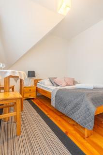 Zowiyrucha -100 m do wyciągów narciarskich i 900 m do term - 0