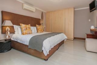 Whale Away Guest House - Hermanus - 1