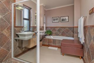 Whale Away Guest House - Hermanus - 4