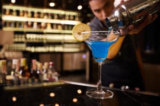 The Quarter Ari by UHG - 2