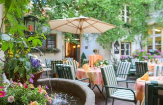 Romantik Hotel zur Post - Fürstenfeldbruck - 8