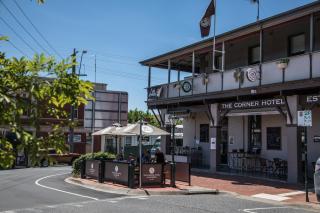 The Corner Hotel Alexandra - Alexandra - 0