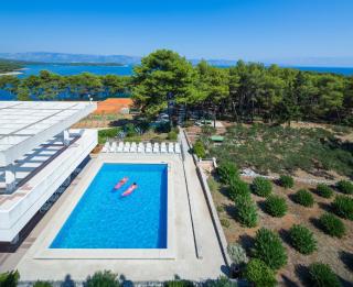 Hotel Hvar - Jelsa - 9